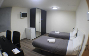  Europa House Village  Сан-Висенте-Дель-Распеч